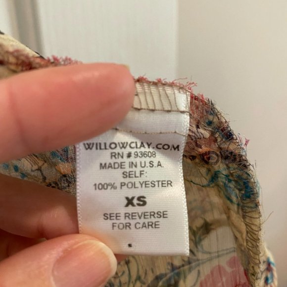 Dainty and elegant wrap by Willow & Clay - Picture 2 of 5